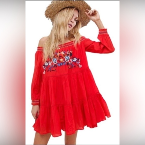Free People Red Floral Mini Dress Size M (PTP 18.5”) - Picture 1 of 14